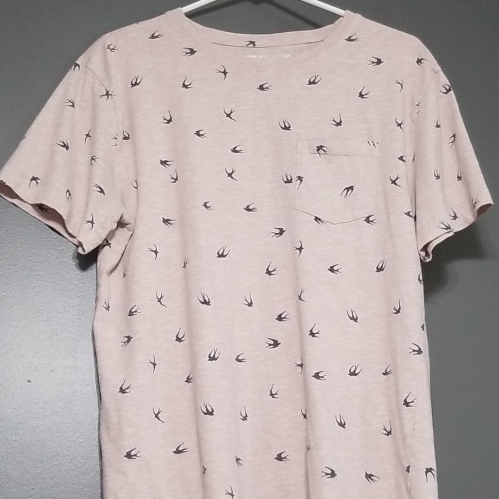 (Bird Design) Short-Sleeve T-Shirt